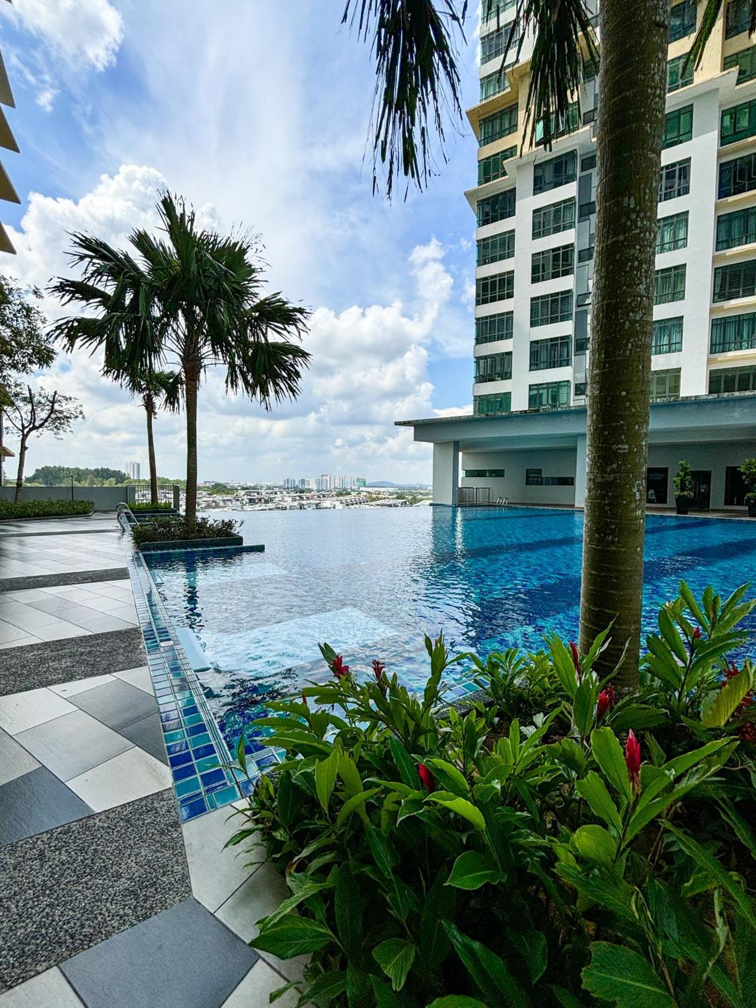 Arc Swimming Pool Musliim Jb Pangsapuri Johor Bahru