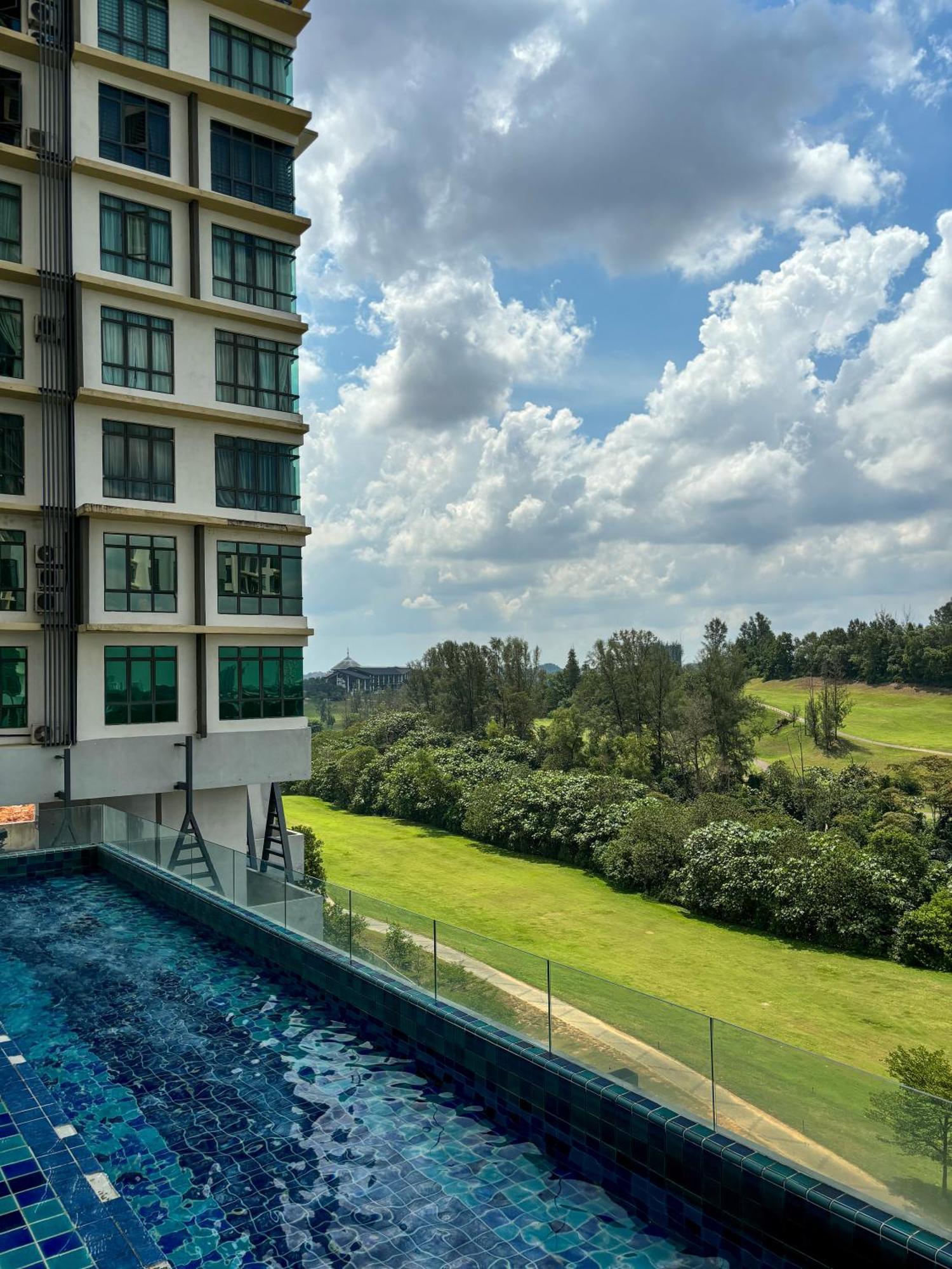 Arc Swimming Pool Musliim Jb